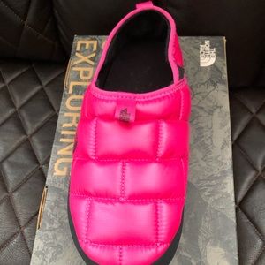 Details title women shoes size 7 pick